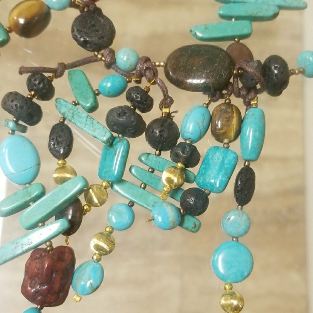 Handmade Turquoise Jasper Natural Stone Necklace - Picture 8 of 12